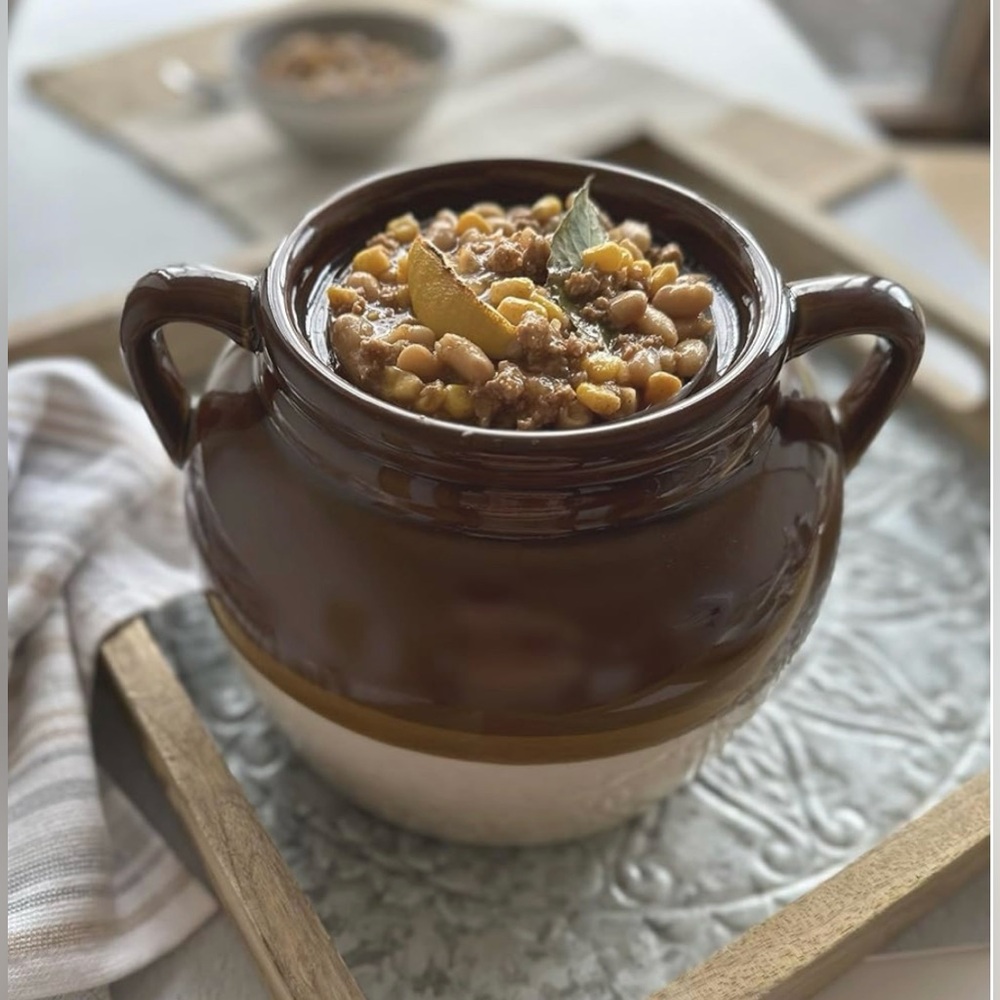 R&M Bean Pot